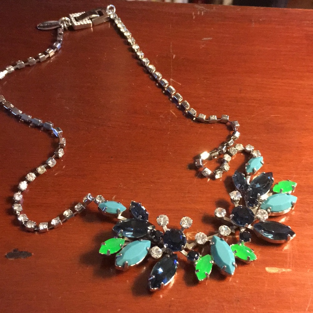 Sparkling Ann Taylor Necklace ,Compliments Plus 💝